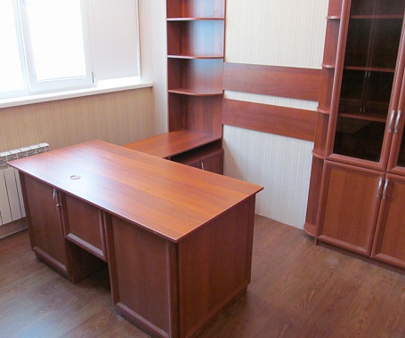 Комплект мебели в кабинет