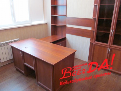 Комплект мебели в кабинет